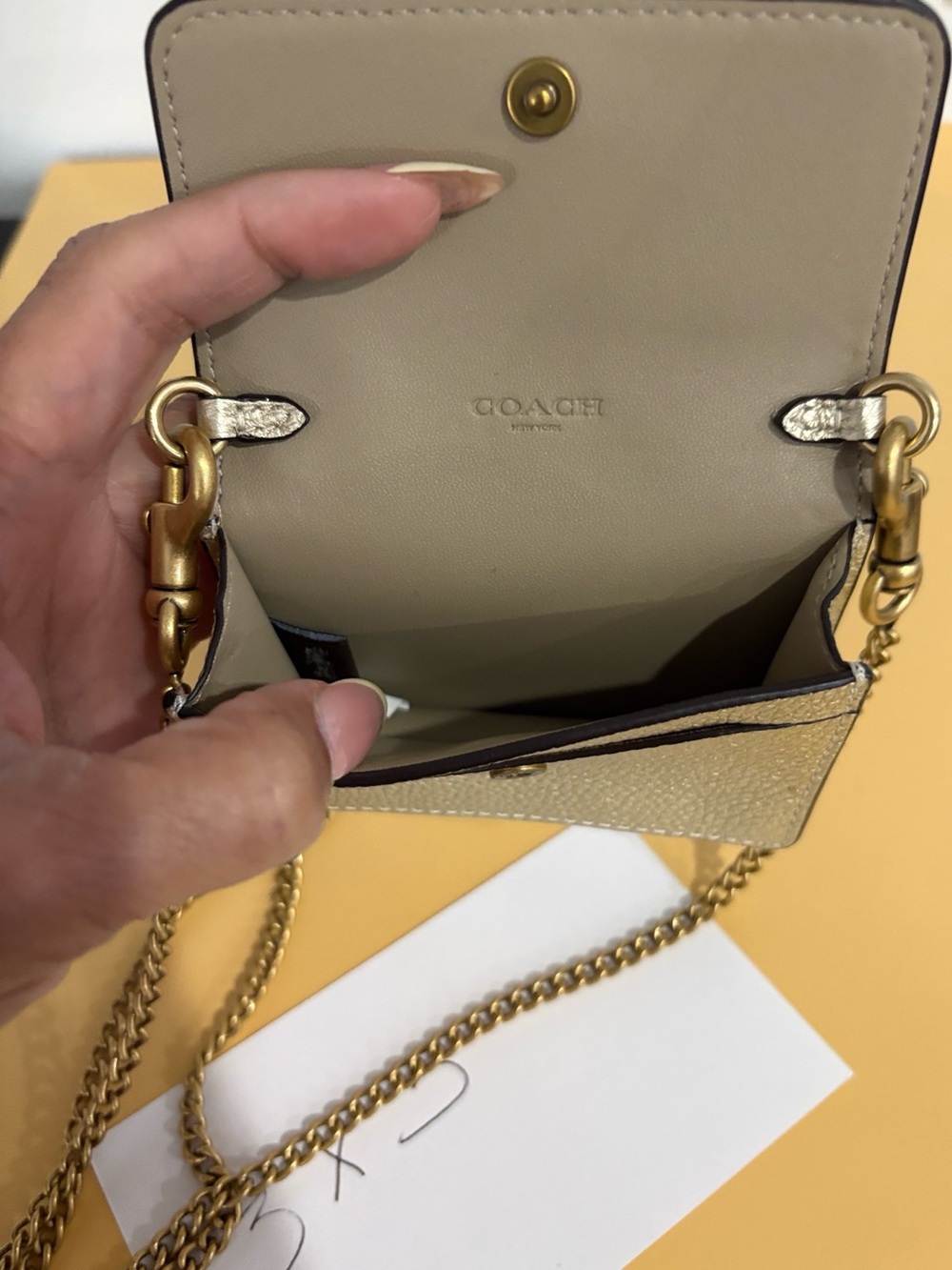 Coach Metallic Gold Pebbled Leather Card Holder - Picture 3 of 3